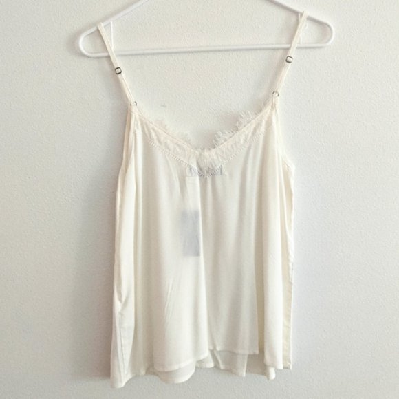 NWT Abercrombie White Lace Delicate Camisole Tank Top Shirt Size Small - Picture 4 of 4